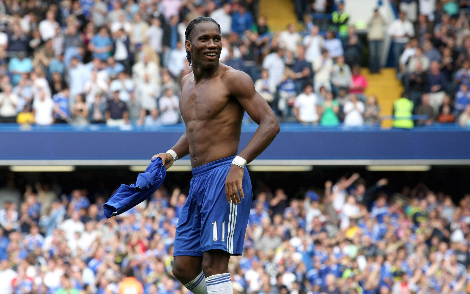 “德甲最后冲刺，领先队伍展现强大火力”，德甲还剩几轮结束