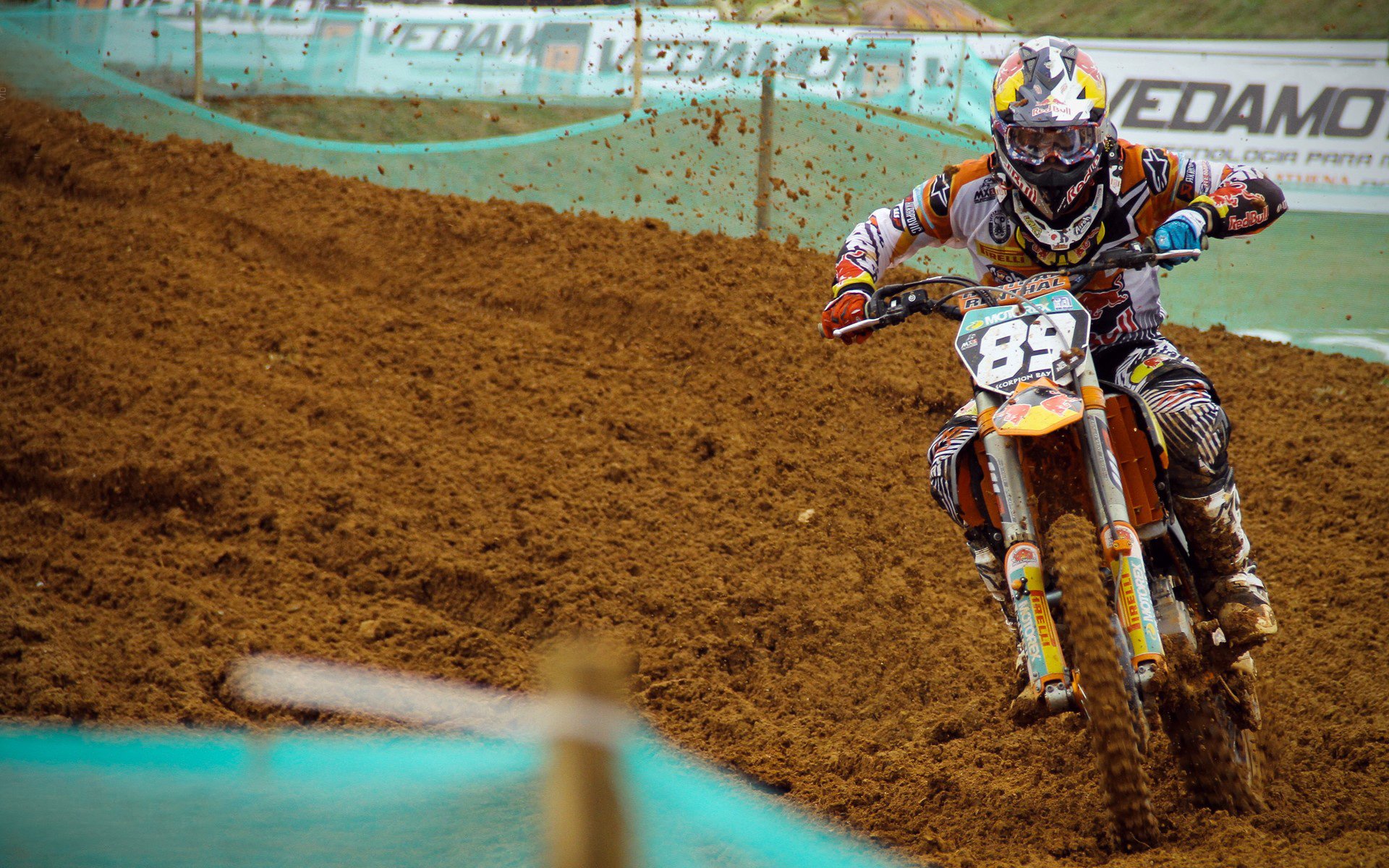 世界赛车锦标赛：速度王者的巅峰对决，世界赛车冠军是谁